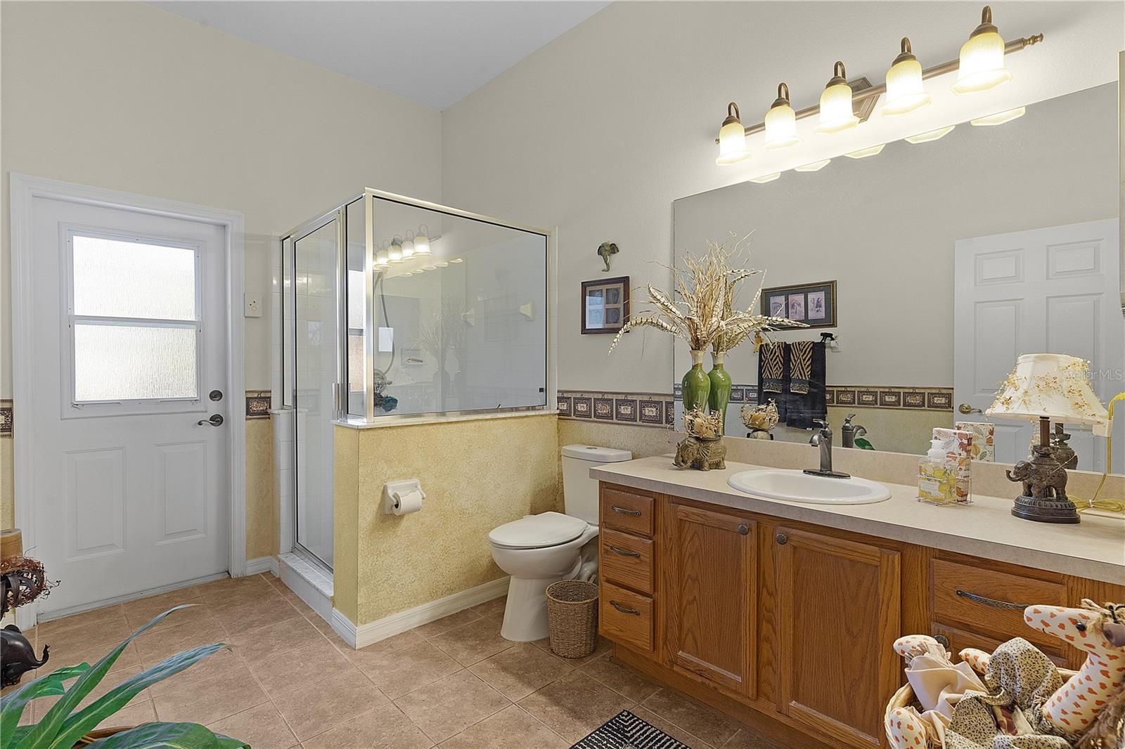 4912 SAWGRASS LAKE CIR, LEESBURG, FL, 34748