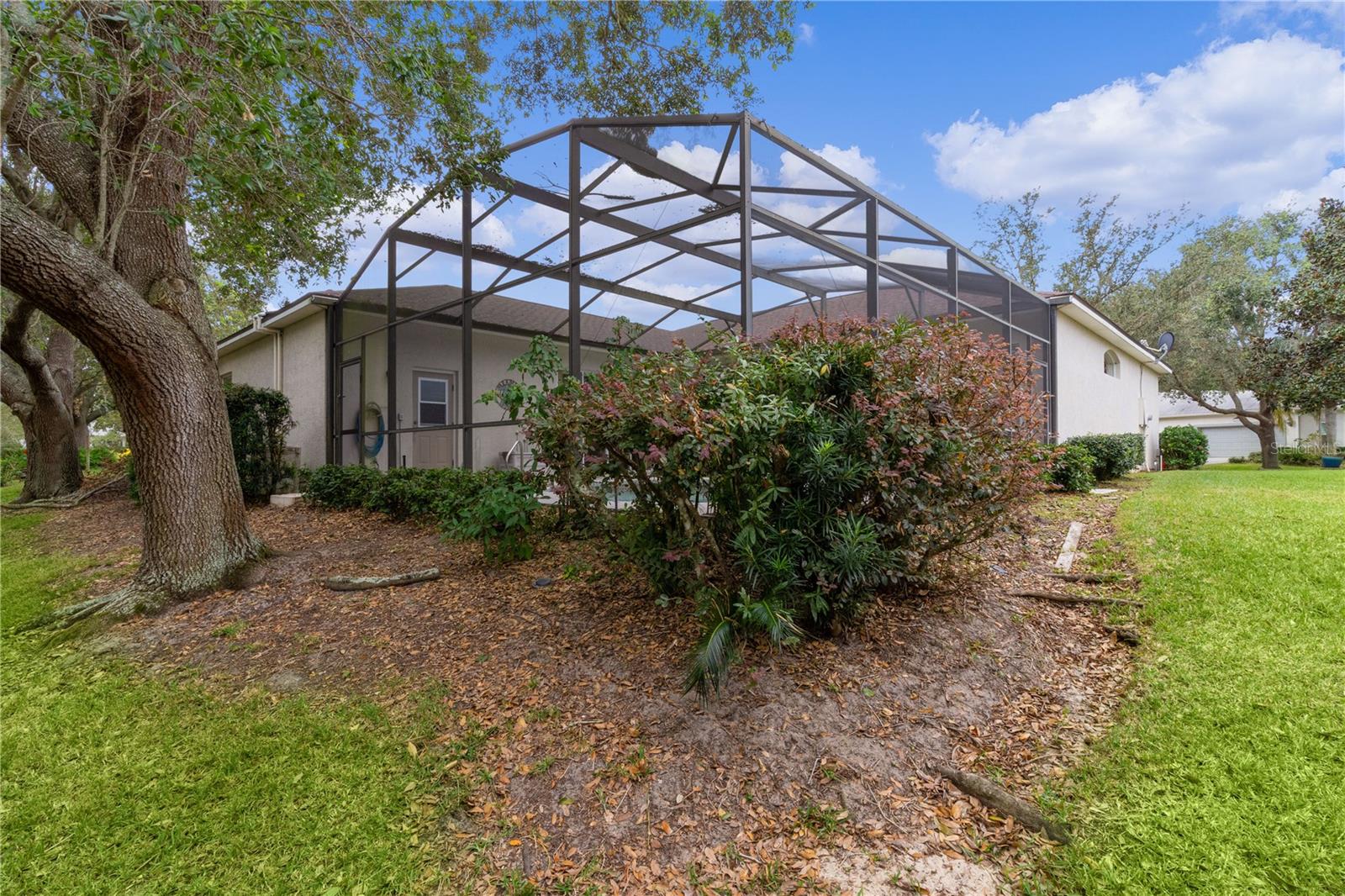 4912 SAWGRASS LAKE CIR, LEESBURG, FL, 34748