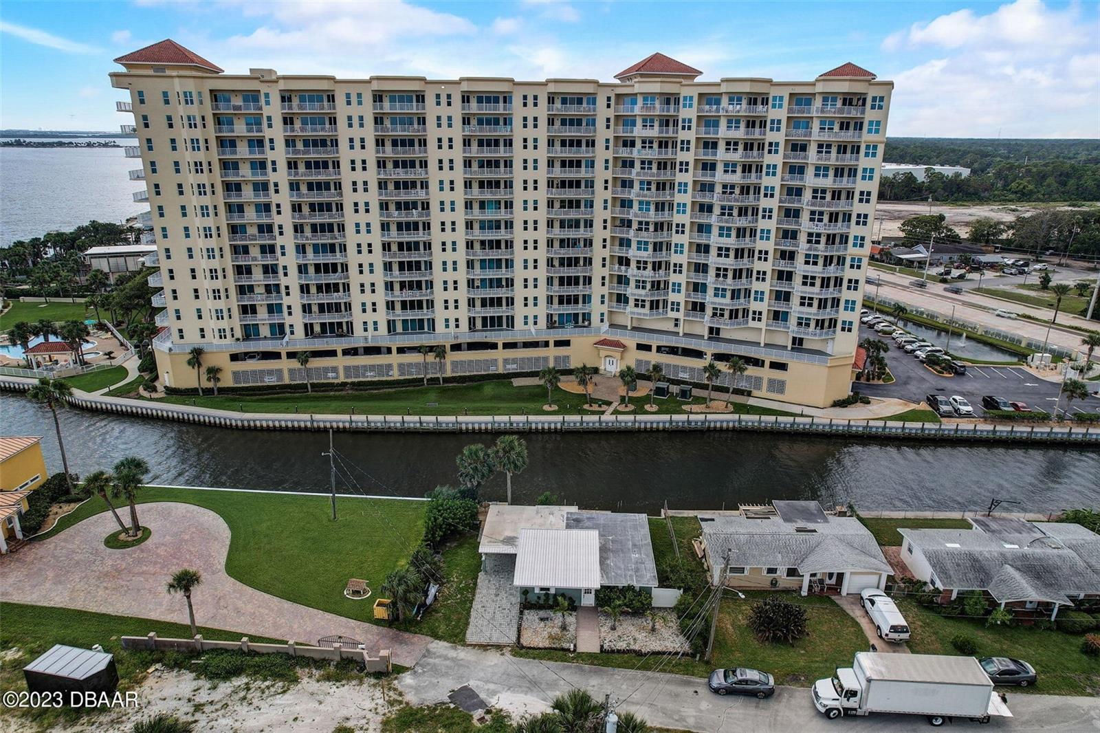 213 SANDY CIR, SOUTH DAYTONA, FL, 32119