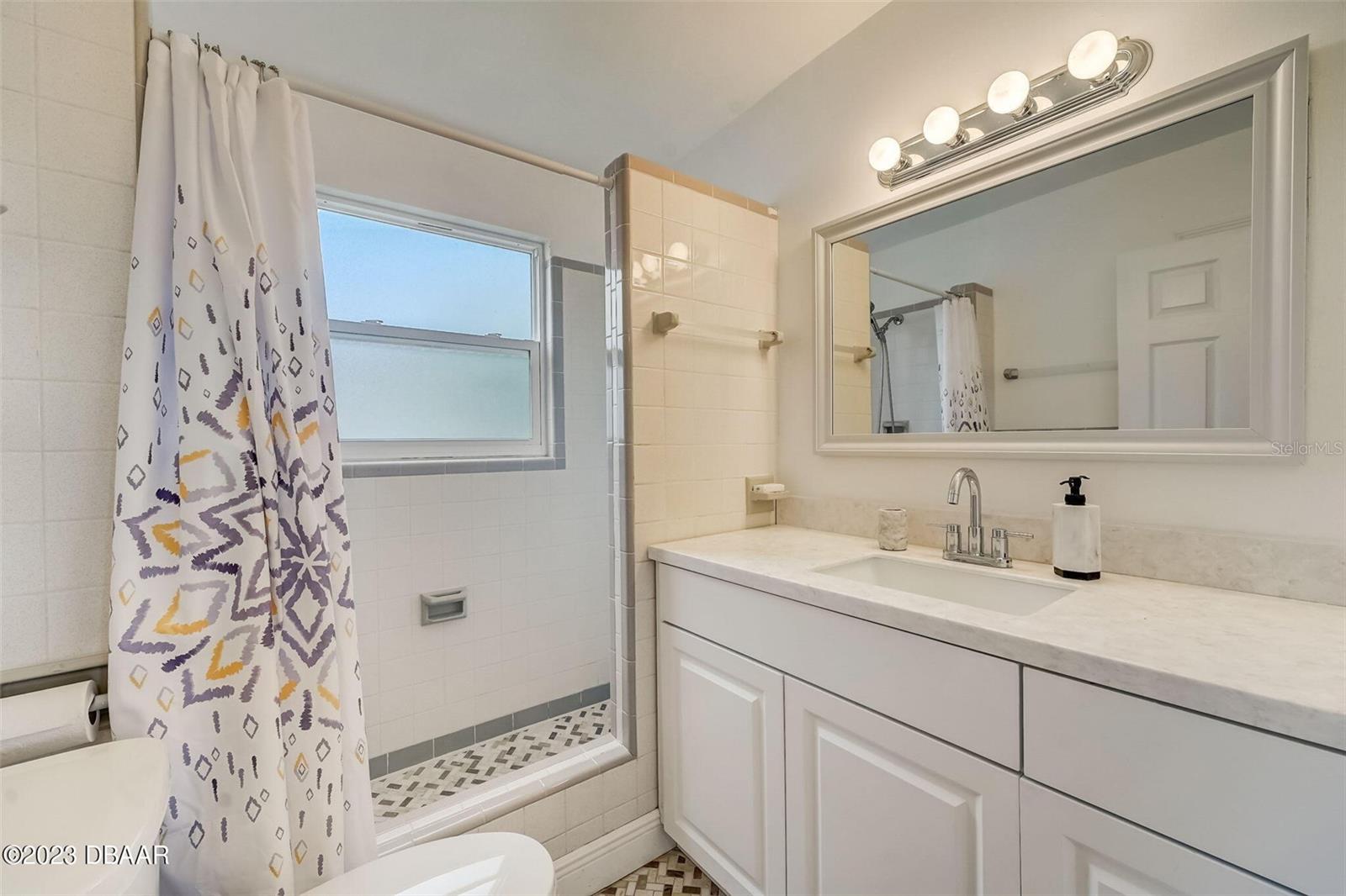 213 SANDY CIR, SOUTH DAYTONA, FL, 32119
