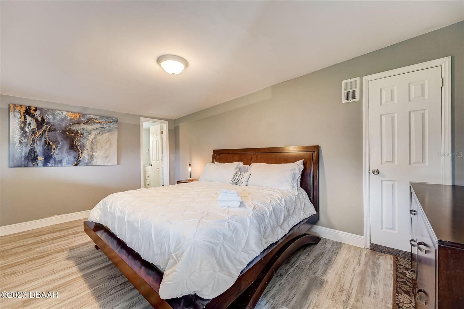 213 SANDY CIR, SOUTH DAYTONA, FL, 32119