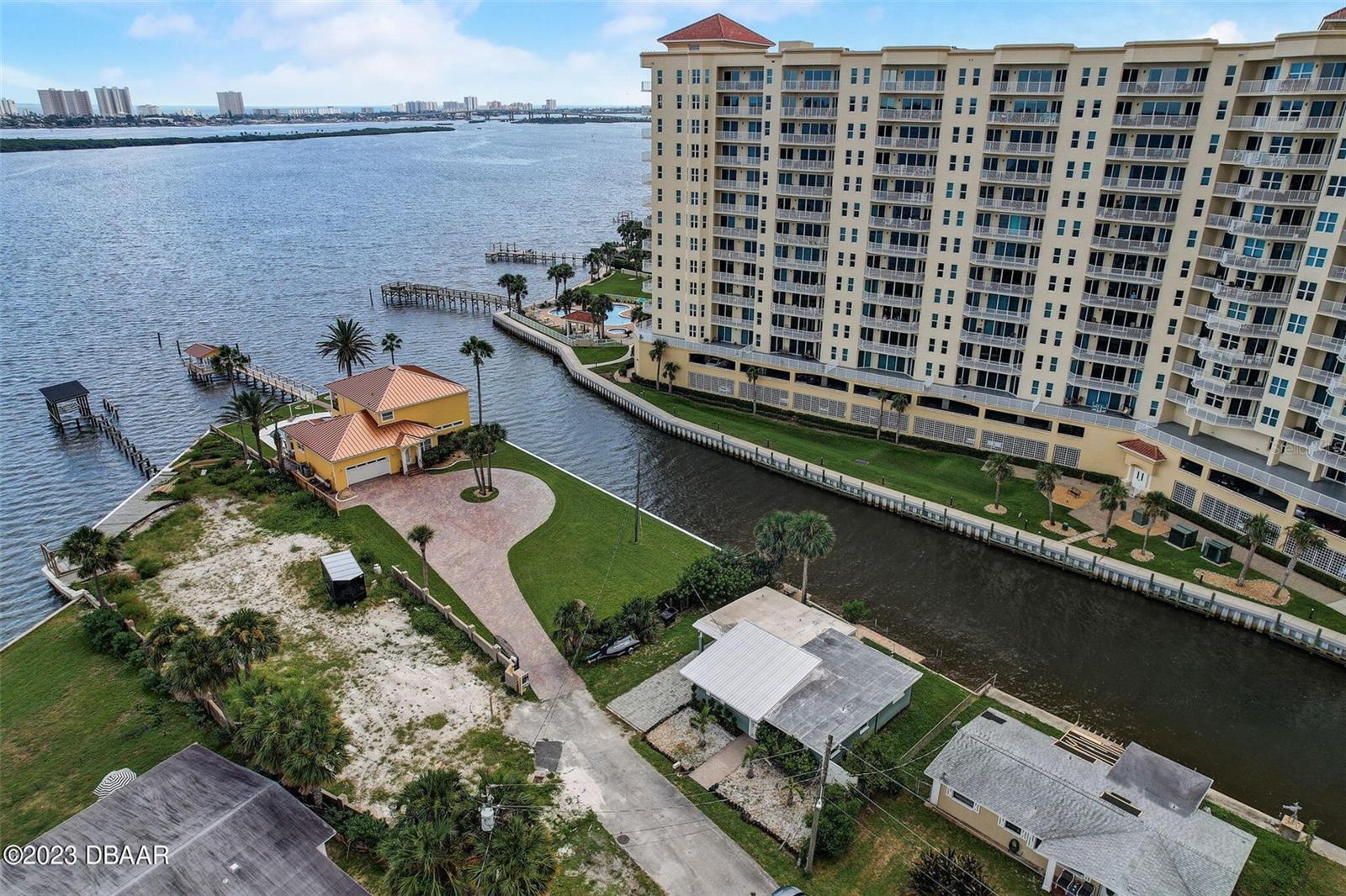 213 SANDY CIR, SOUTH DAYTONA, FL, 32119