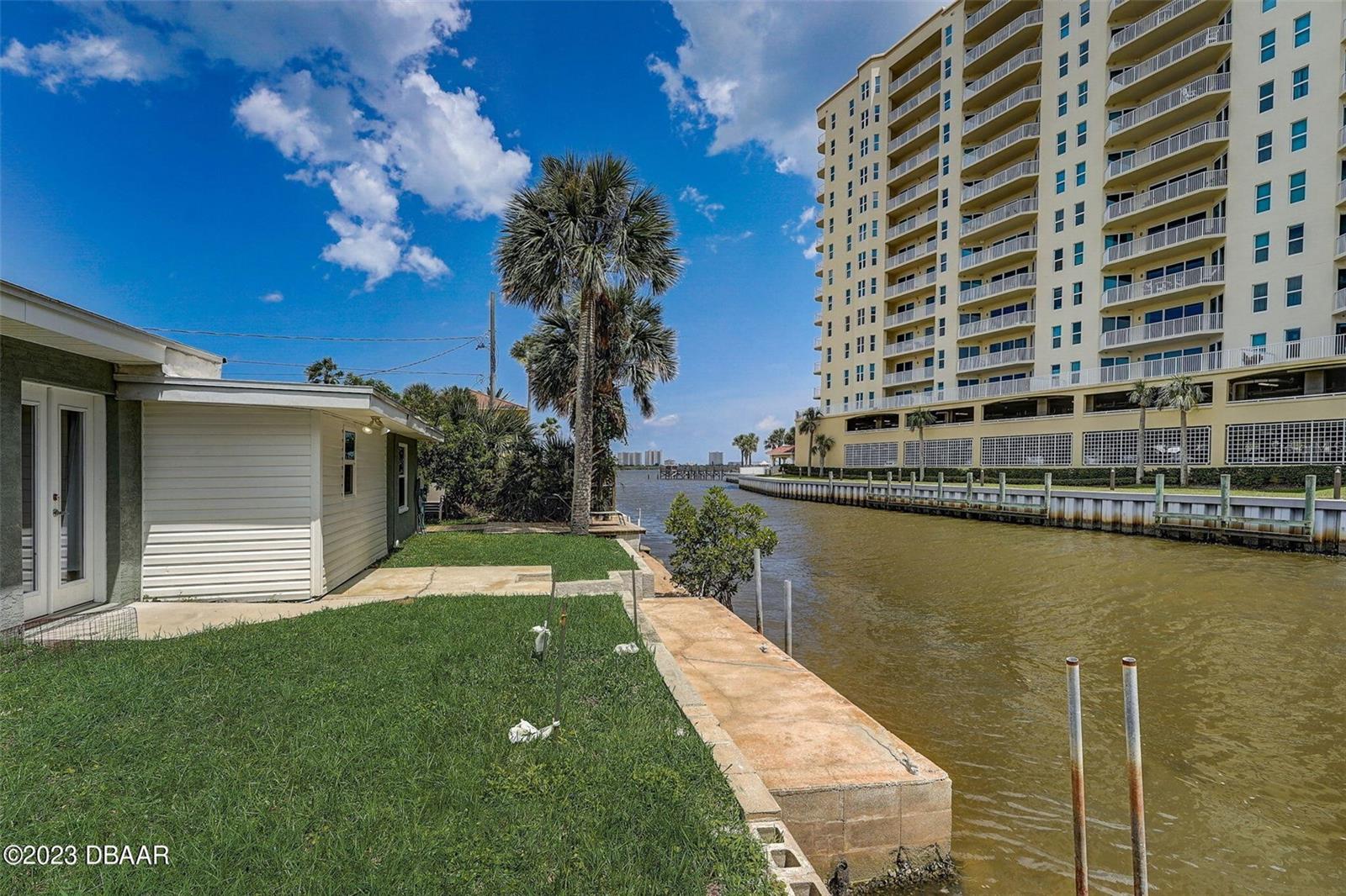 213 SANDY CIR, SOUTH DAYTONA, FL, 32119