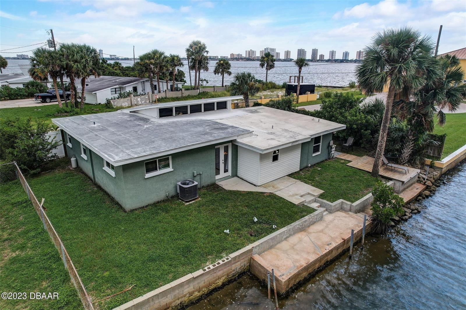 213 SANDY CIR, SOUTH DAYTONA, FL, 32119