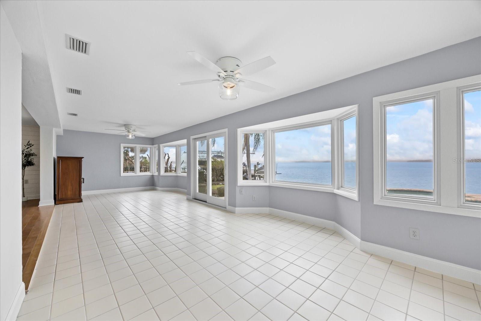 112 DRIFTWOOD LN, LARGO, FL, 33770