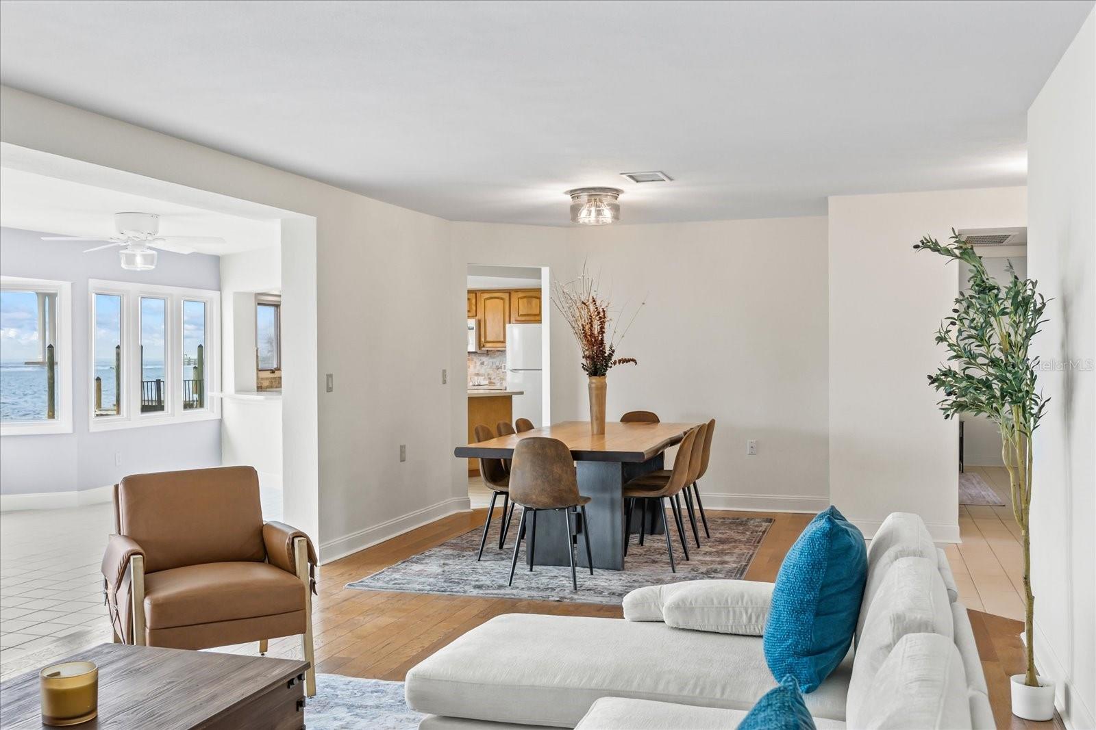 112 DRIFTWOOD LN, LARGO, FL, 33770
