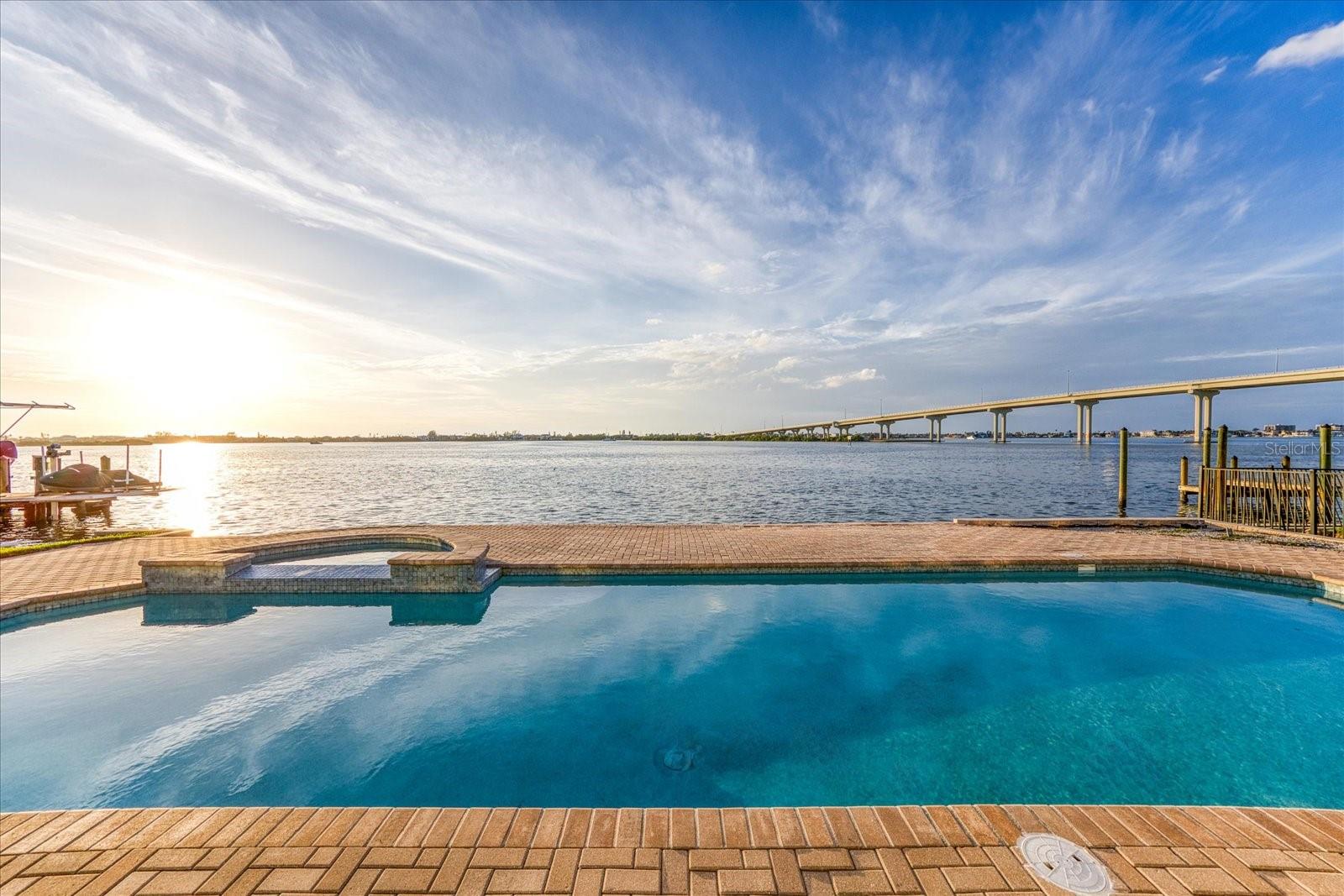 112 DRIFTWOOD LN, LARGO, FL, 33770