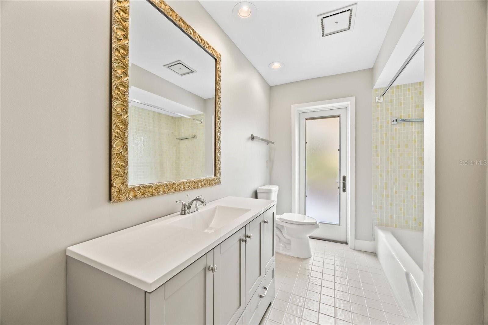112 DRIFTWOOD LN, LARGO, FL, 33770