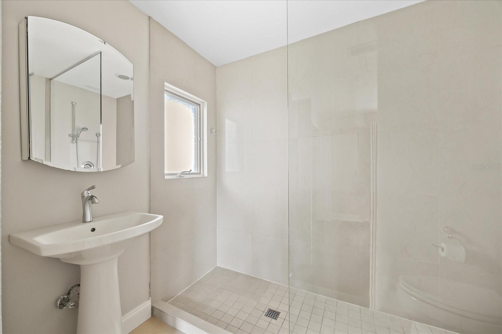 112 DRIFTWOOD LN, LARGO, FL, 33770