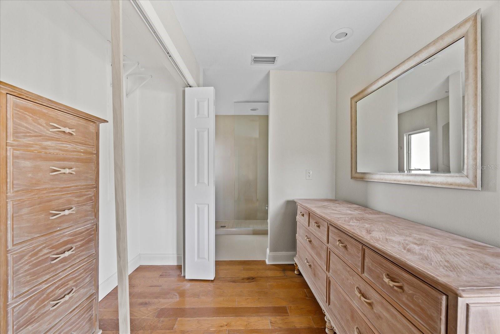 112 DRIFTWOOD LN, LARGO, FL, 33770