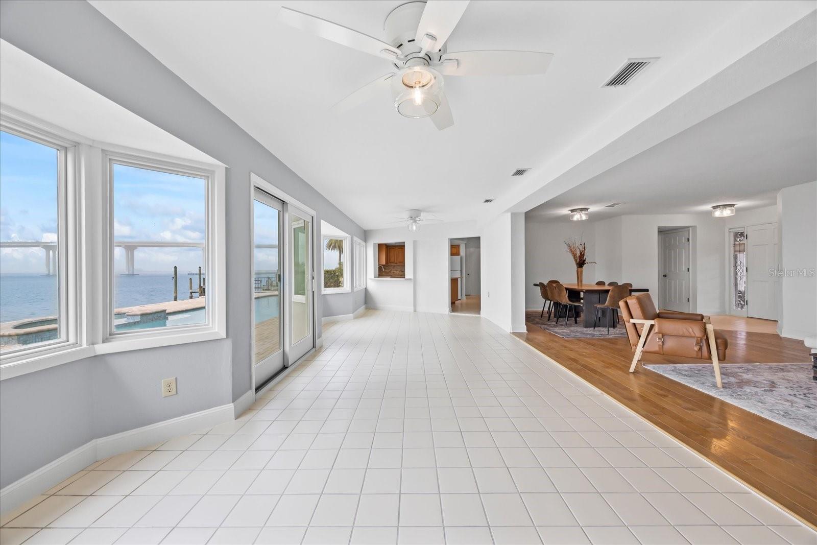 112 DRIFTWOOD LN, LARGO, FL, 33770