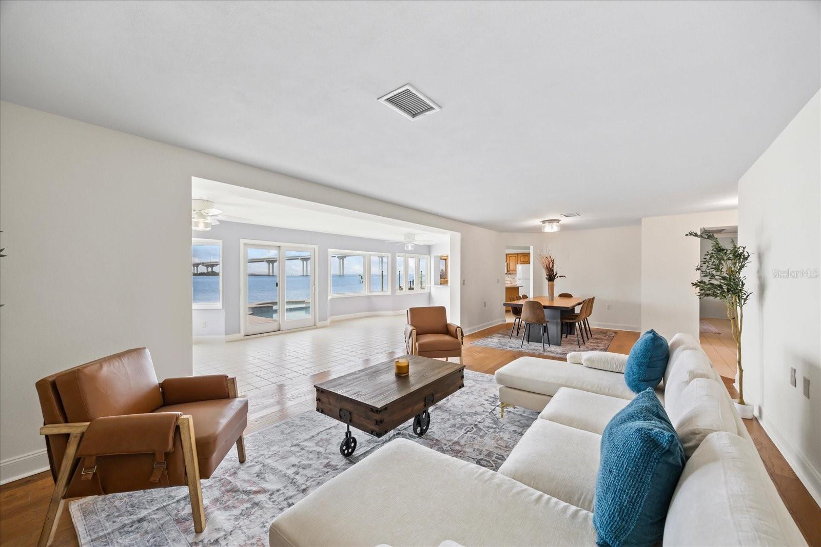 112 DRIFTWOOD LN, LARGO, FL, 33770