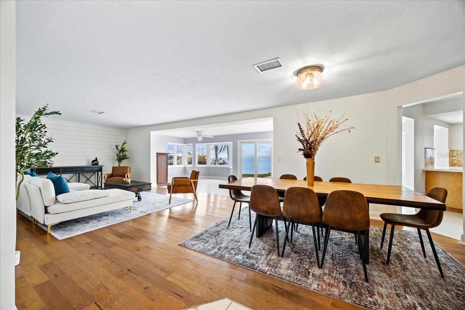 112 DRIFTWOOD LN, LARGO, FL, 33770