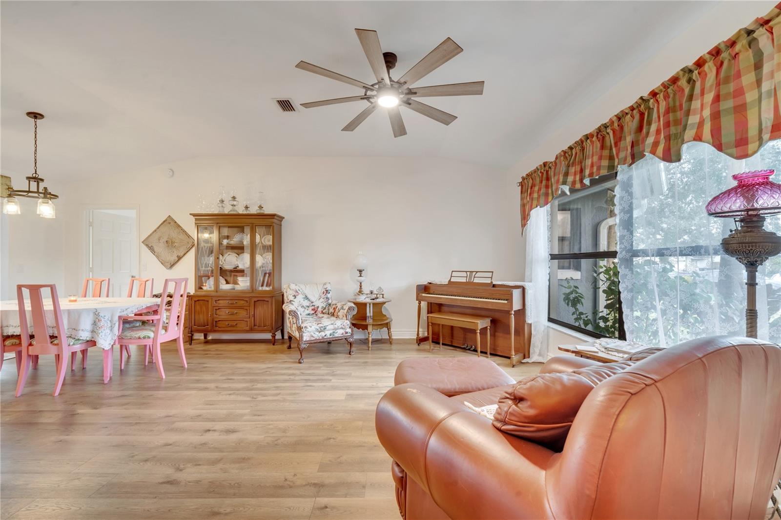 5125 FORMBY DR, ORLANDO, FL, 32812