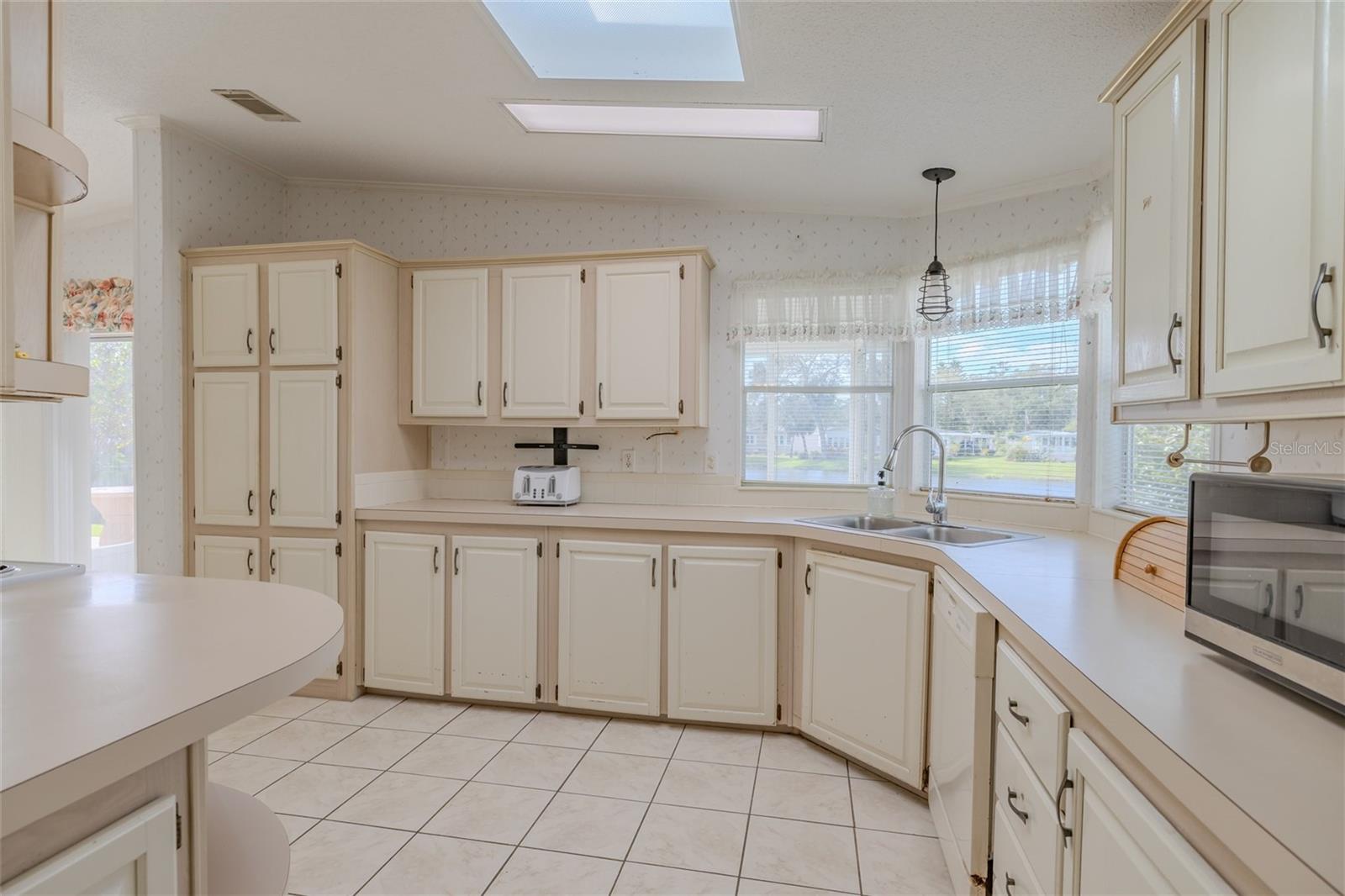 730 NAVIGATORS WAY, EDGEWATER, FL, 32141