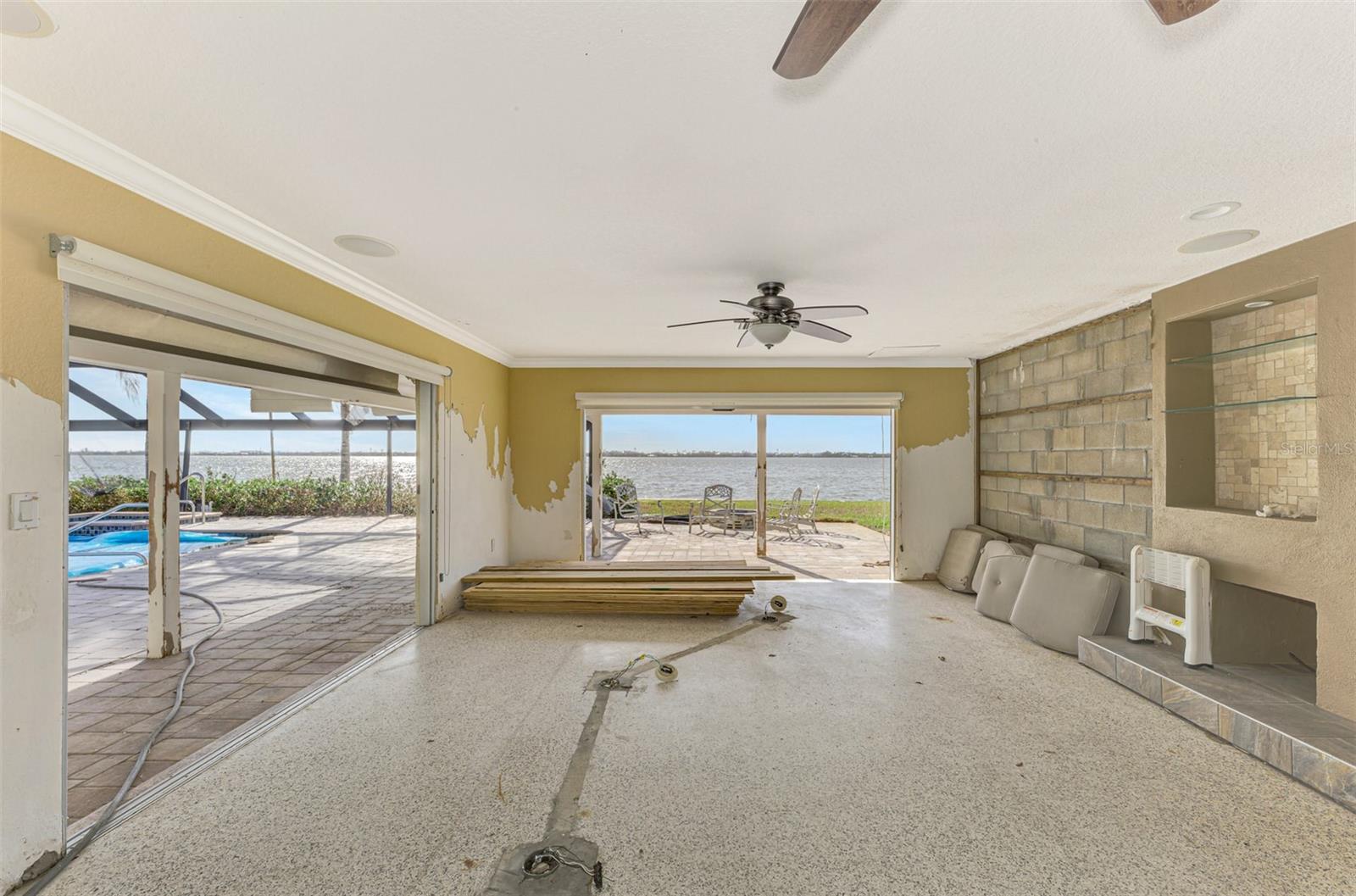300 NORTH DR, ENGLEWOOD, FL, 34223