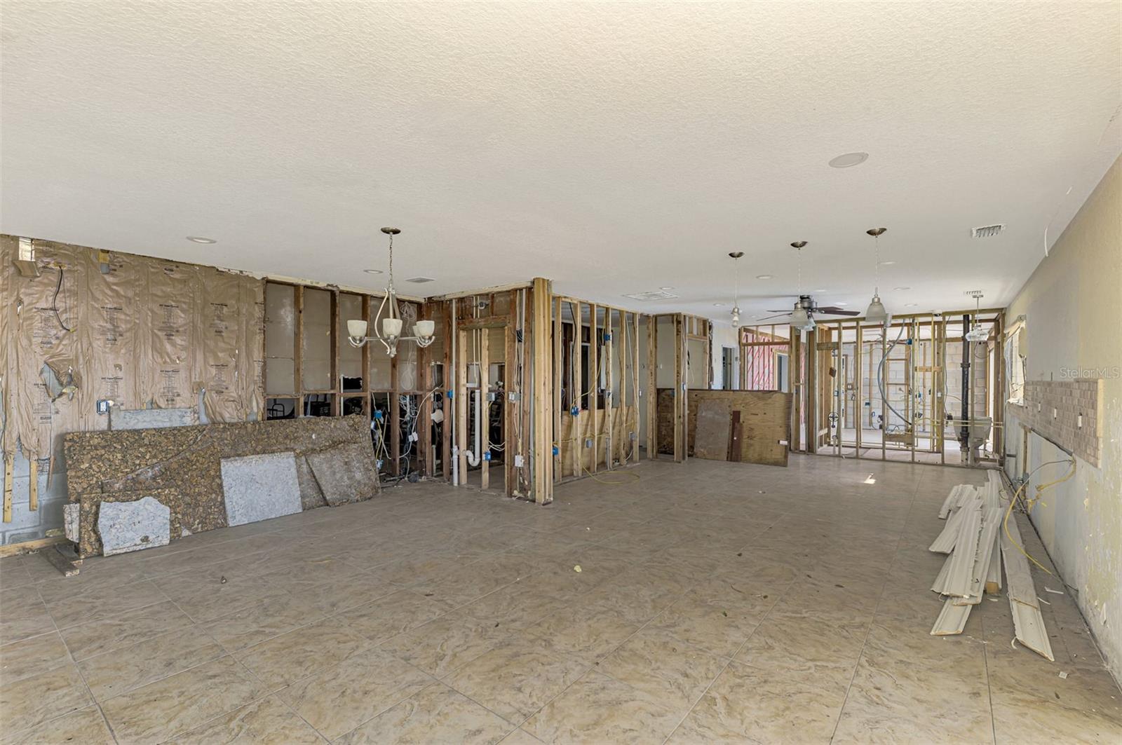 300 NORTH DR, ENGLEWOOD, FL, 34223
