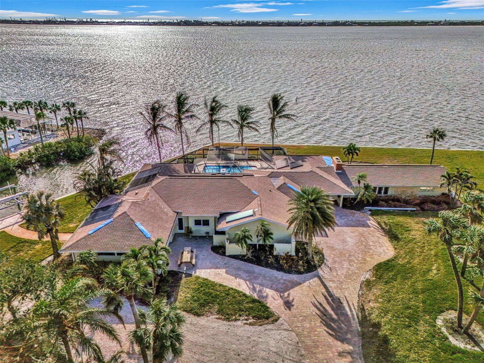300 NORTH DR, ENGLEWOOD, FL, 34223