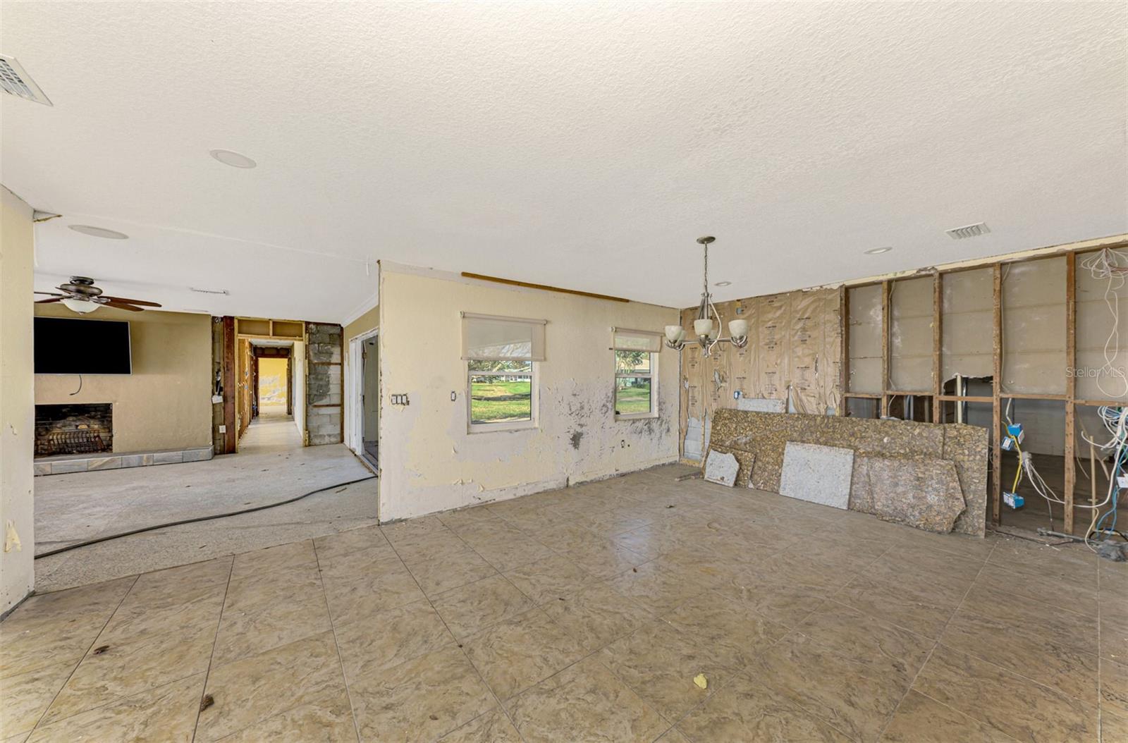 300 NORTH DR, ENGLEWOOD, FL, 34223