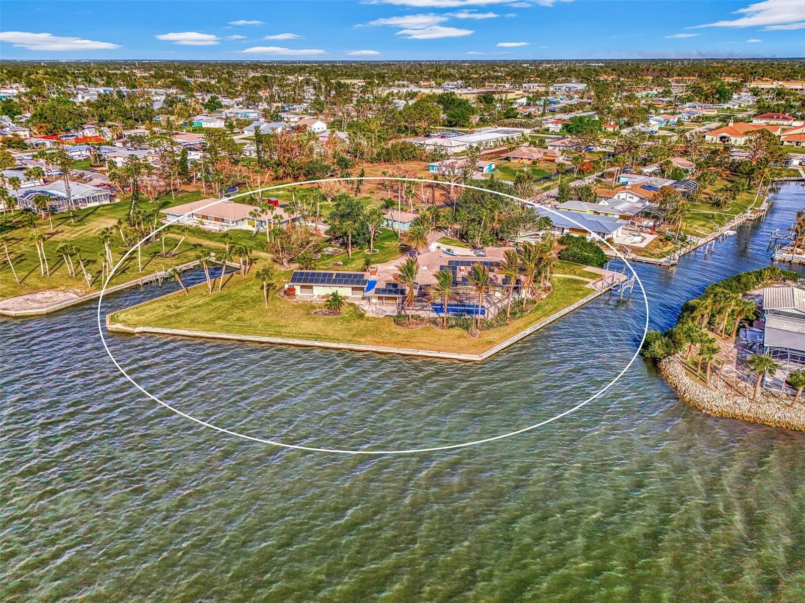 300 NORTH DR, ENGLEWOOD, FL, 34223