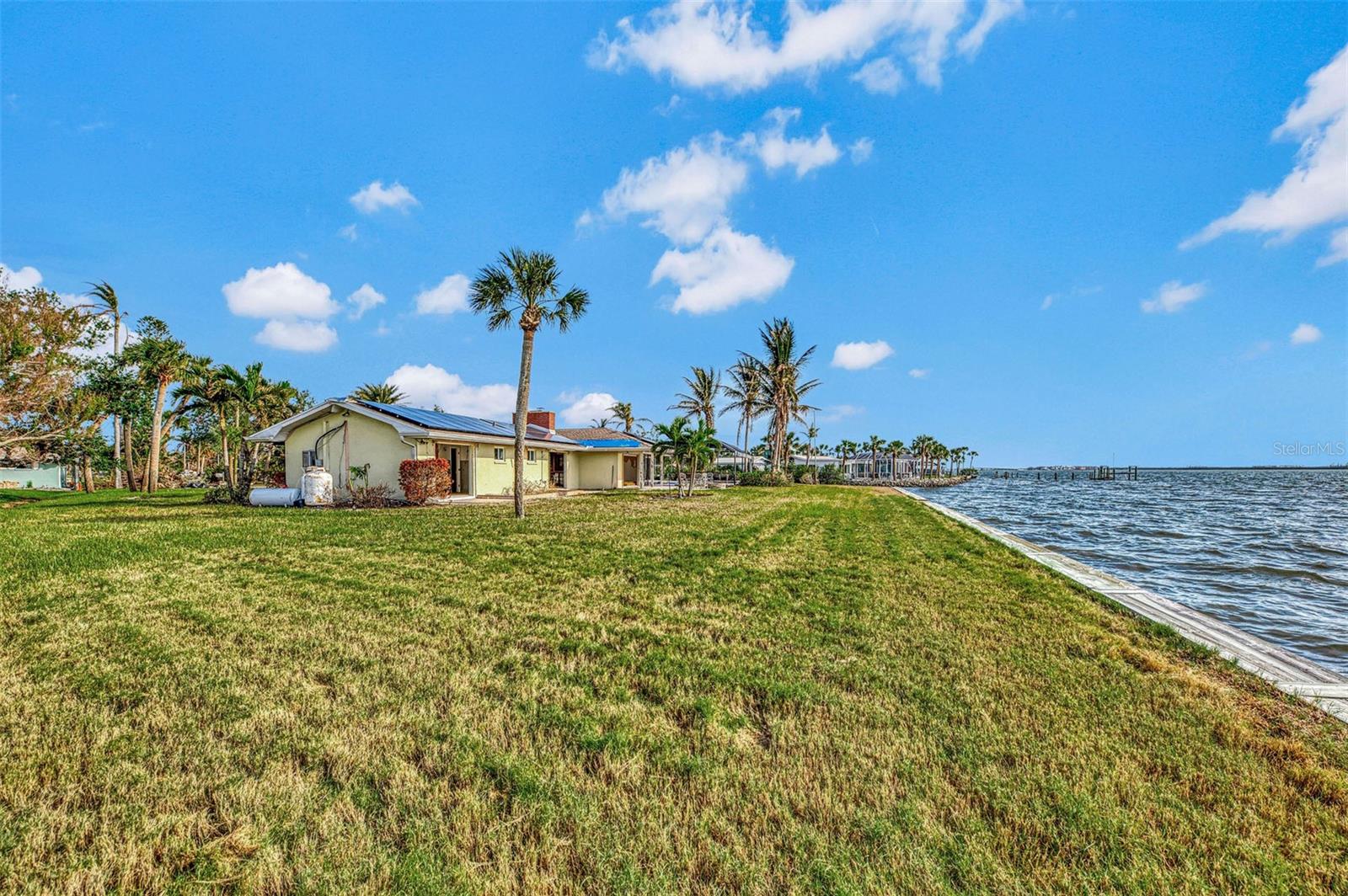 300 NORTH DR, ENGLEWOOD, FL, 34223