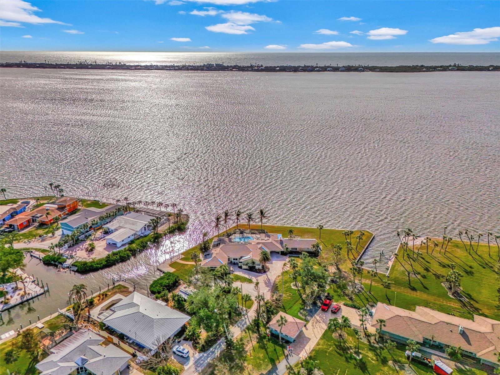 300 NORTH DR, ENGLEWOOD, FL, 34223