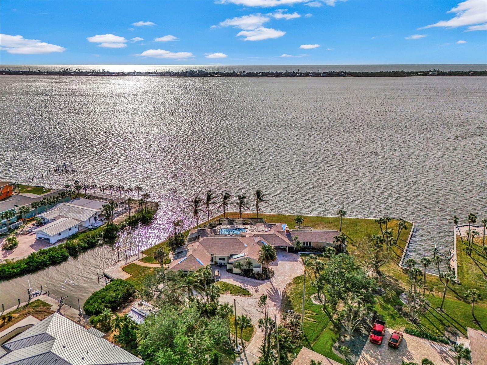 300 NORTH DR, ENGLEWOOD, FL, 34223