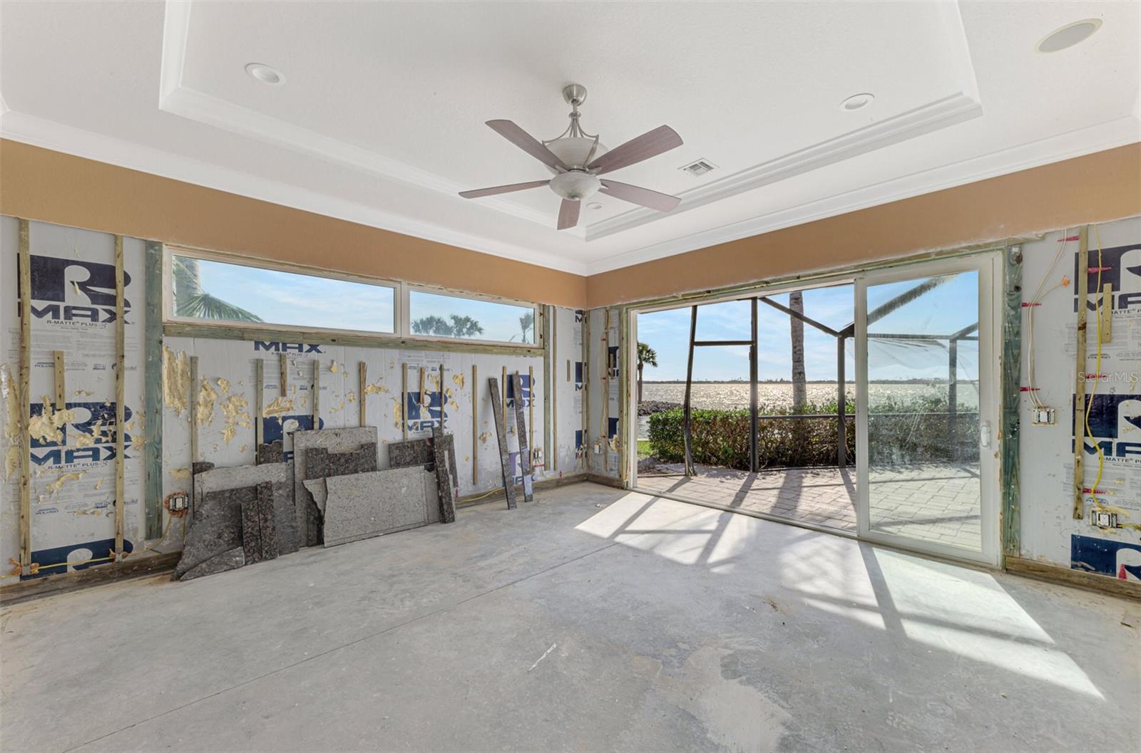 300 NORTH DR, ENGLEWOOD, FL, 34223