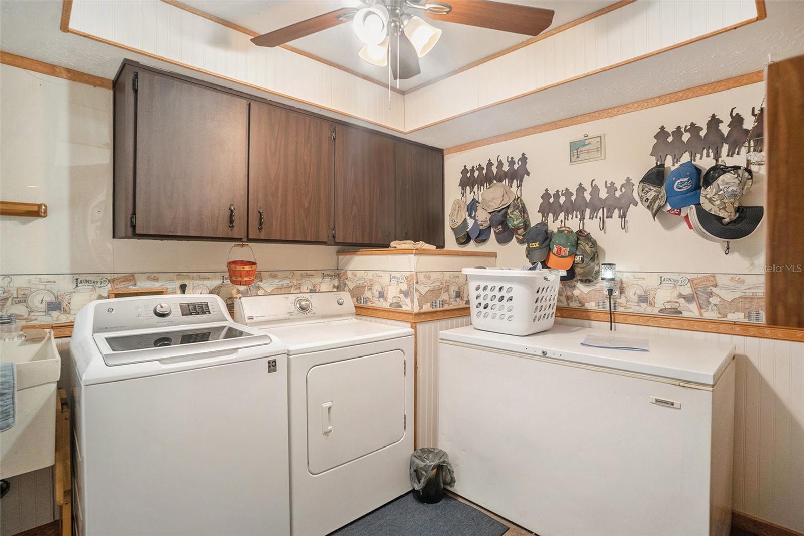 8711 STATE RD #674, WIMAUMA, FL, 33598