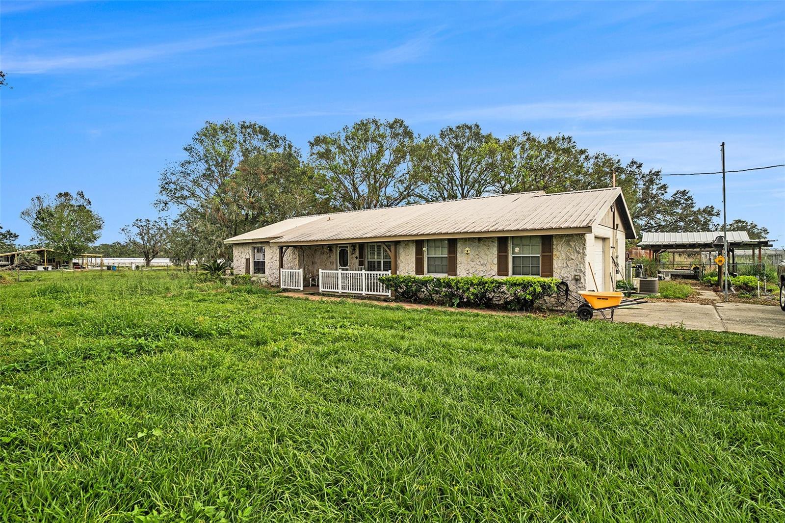 8711 STATE RD #674, WIMAUMA, FL, 33598