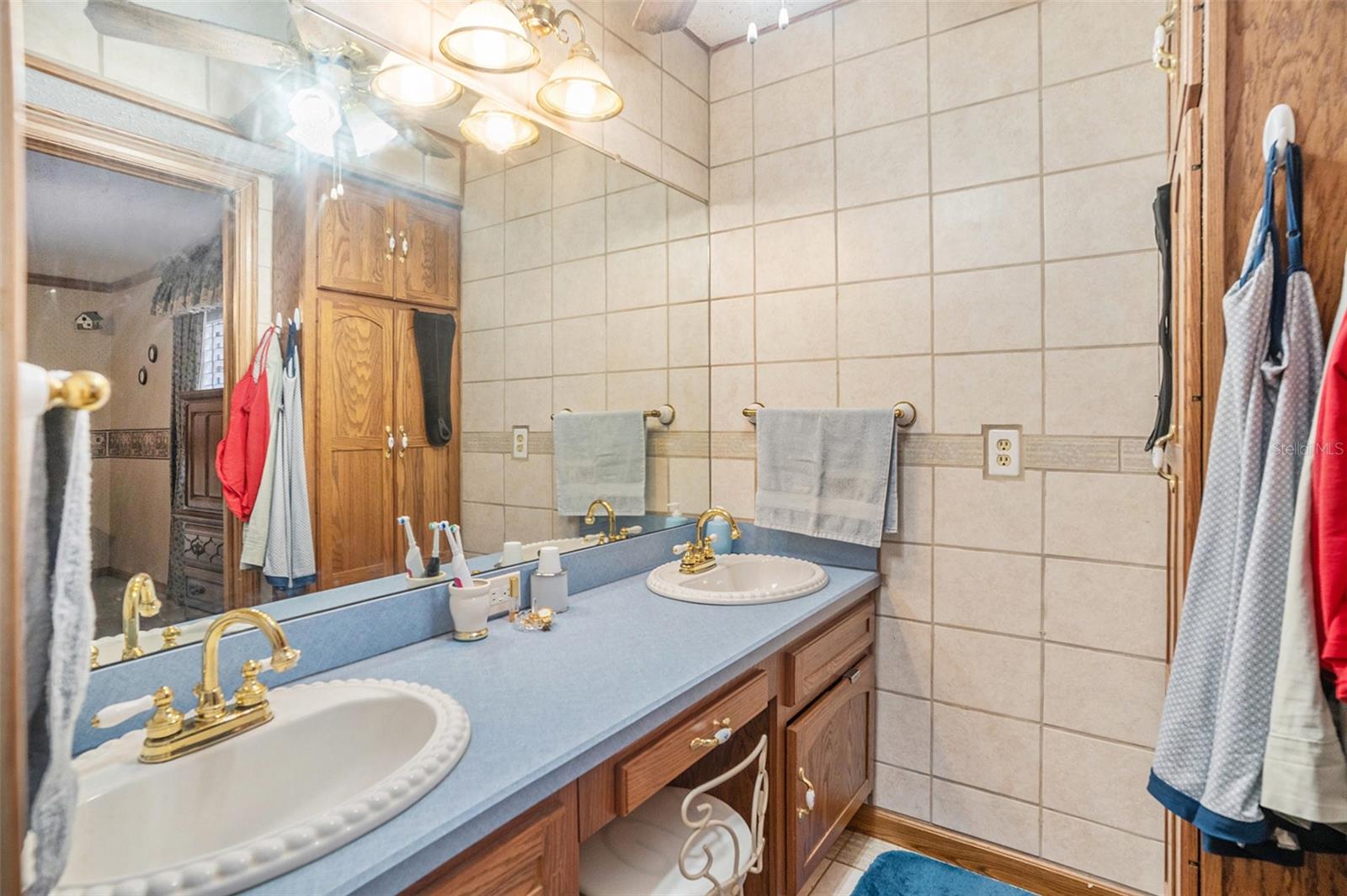 8711 STATE RD #674, WIMAUMA, FL, 33598