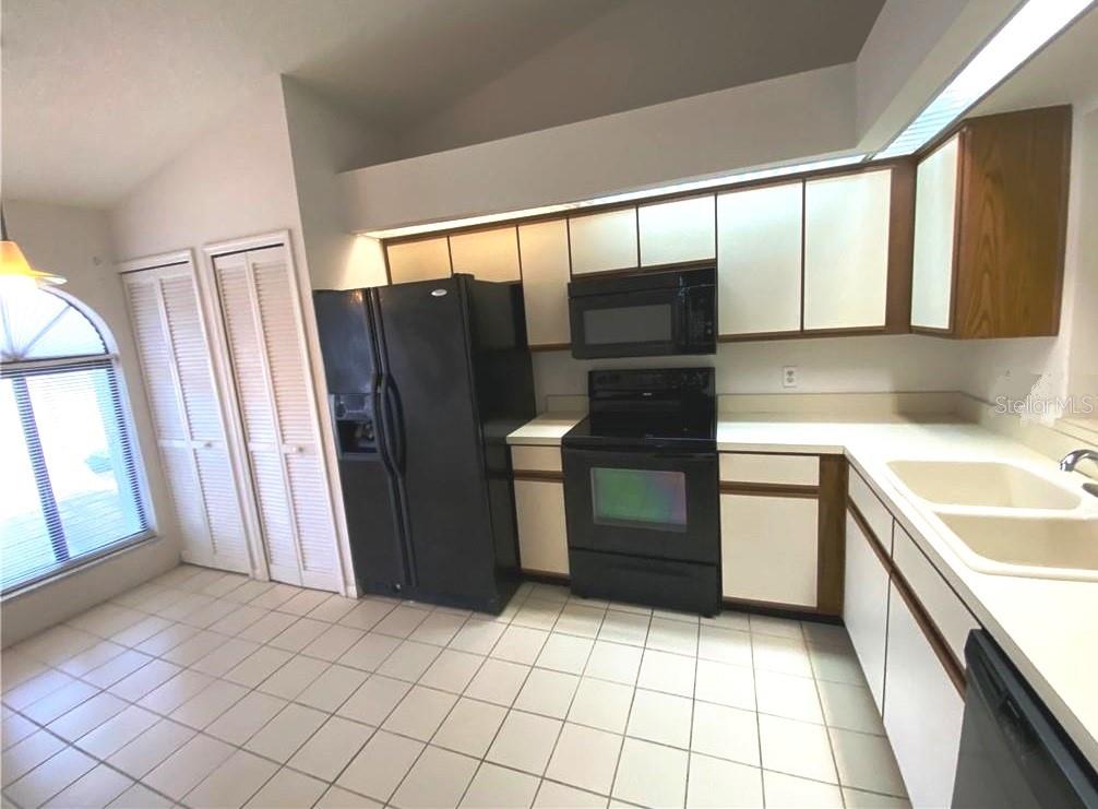 133 CROWN POINT CIR #133, LONGWOOD, FL, 32779