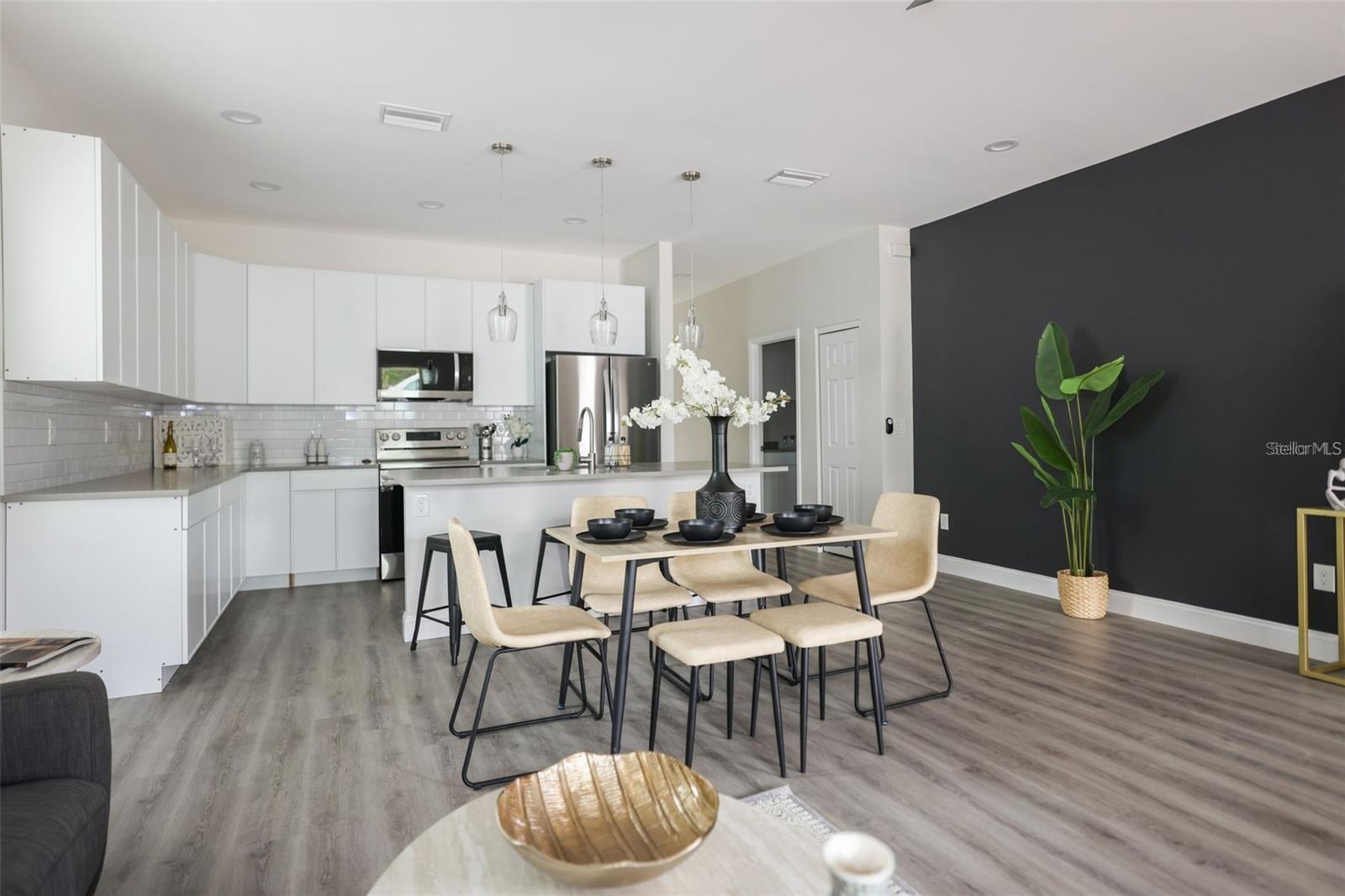 2144 43RD TER N, ST PETERSBURG, FL, 33714