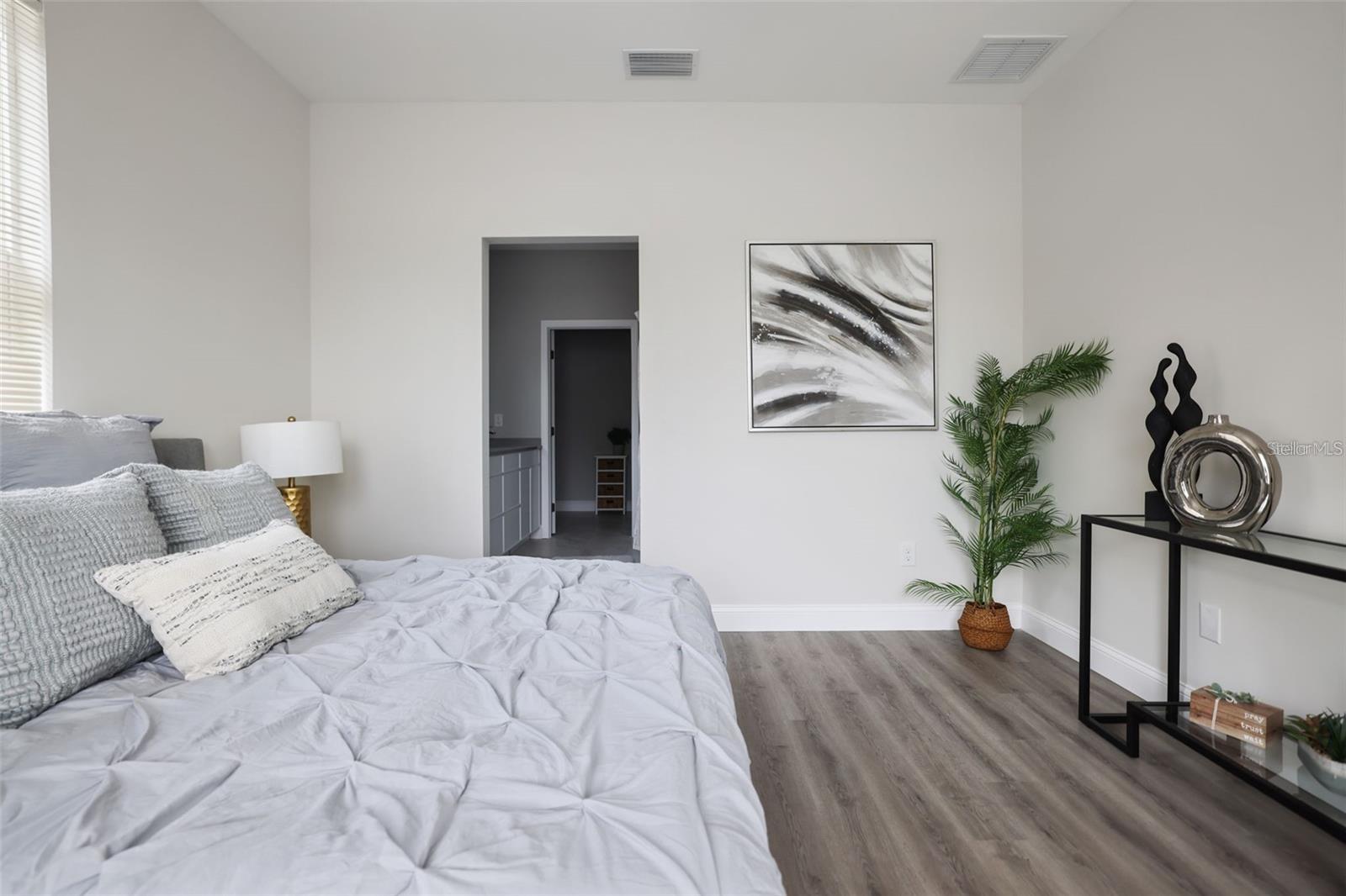 2144 43RD TER N, ST PETERSBURG, FL, 33714