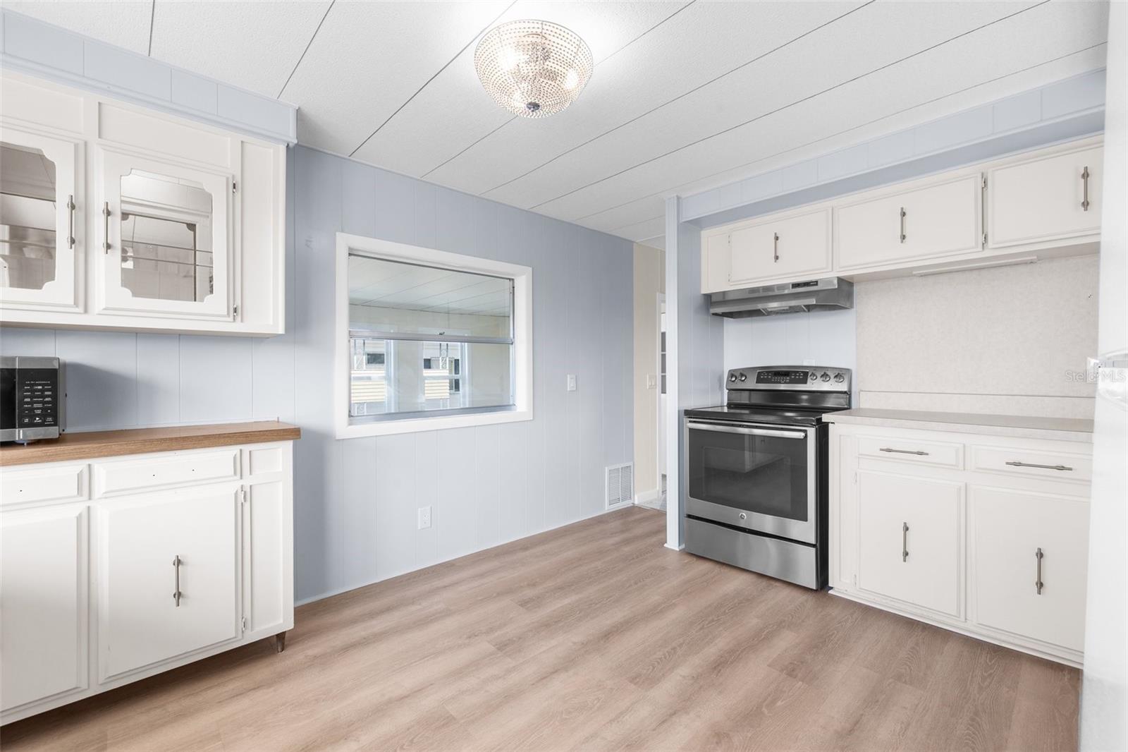 35209 ADA AVE, ZEPHYRHILLS, FL, 33541