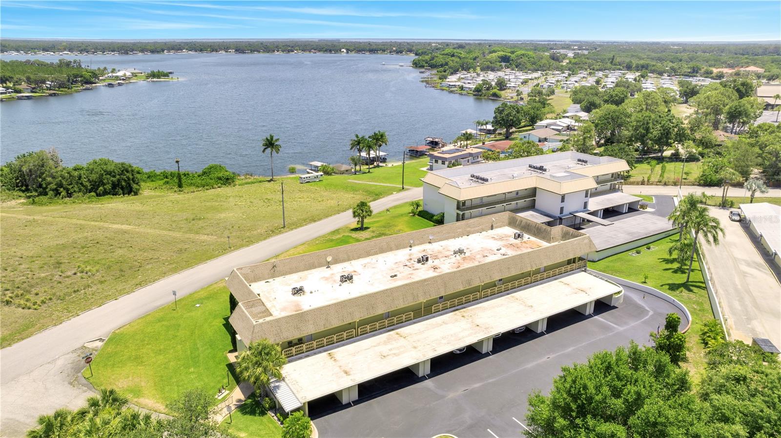 412 LAKE CLAY DR S, LAKE PLACID, FL, 33852