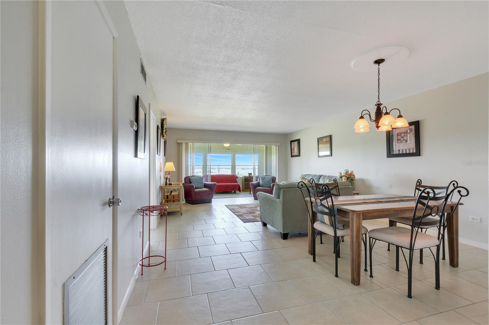 412 LAKE CLAY DR S, LAKE PLACID, FL, 33852