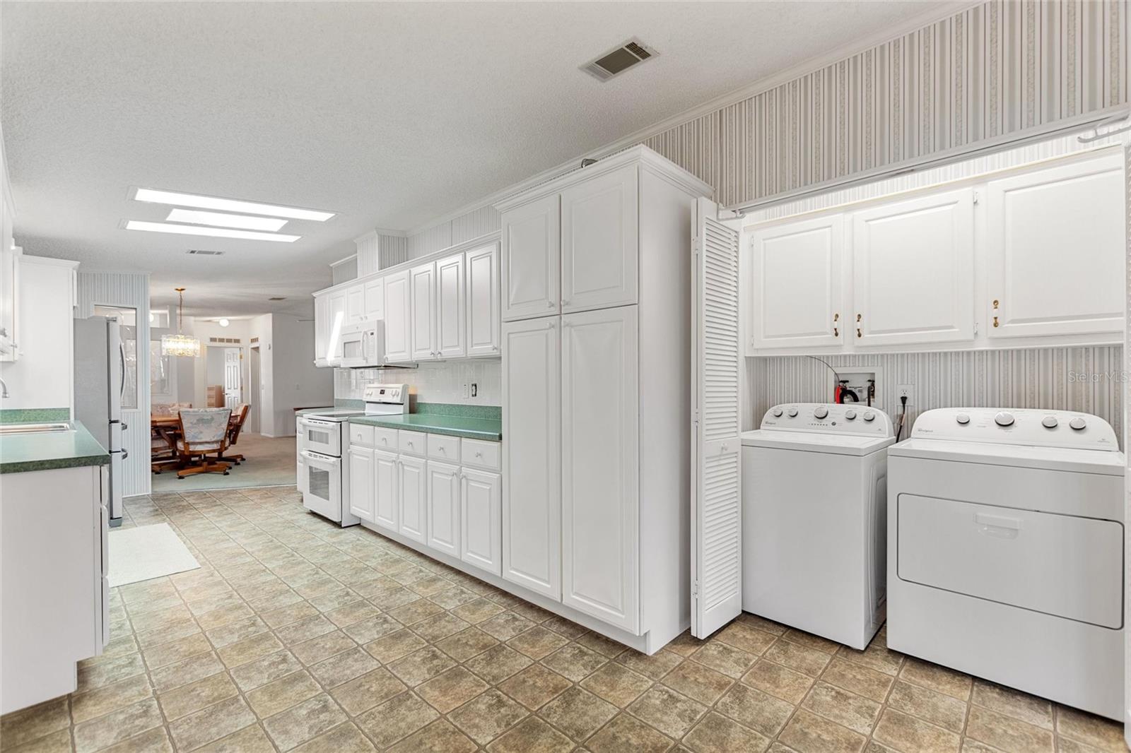 324 JACKSON PARK AVE, DAVENPORT, FL, 33897