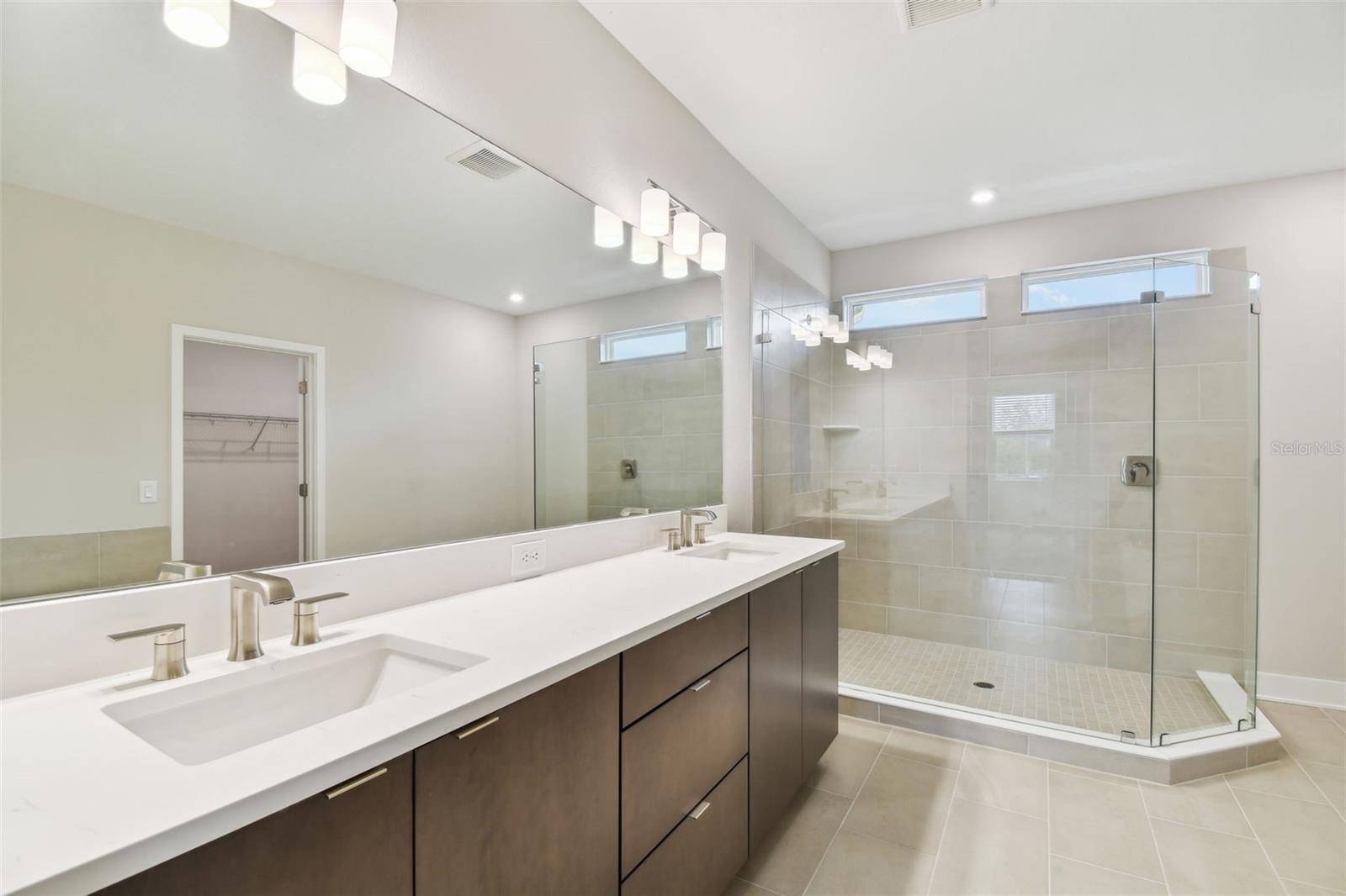 5825 S 5TH ST, TAMPA, FL, 33611