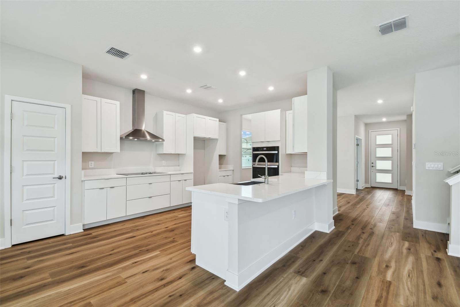 5825 S 5TH ST, TAMPA, FL, 33611