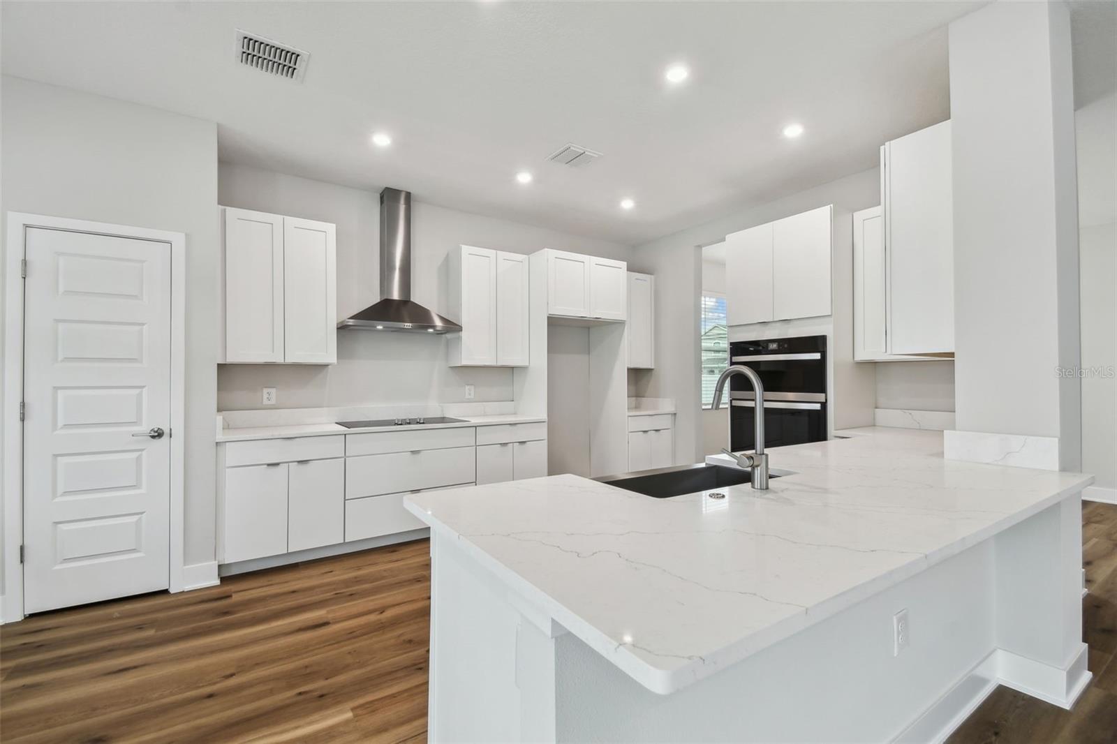 5825 S 5TH ST, TAMPA, FL, 33611