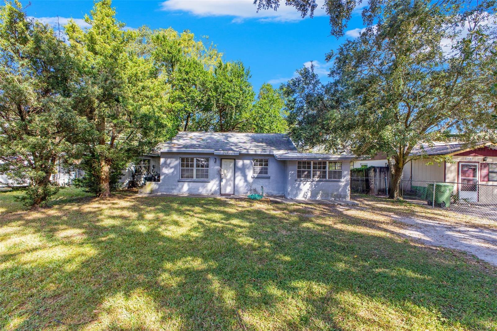 1512 HILLSIDE DR, TAMPA, FL, 33610
