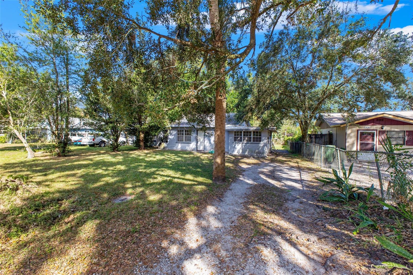 1512 HILLSIDE DR, TAMPA, FL, 33610