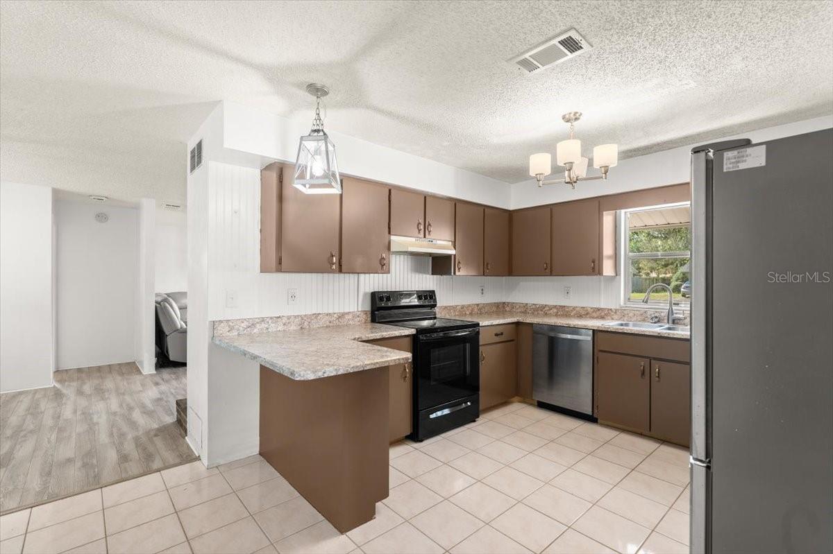 2519 JUNIPER DR, EDGEWATER, FL, 32141