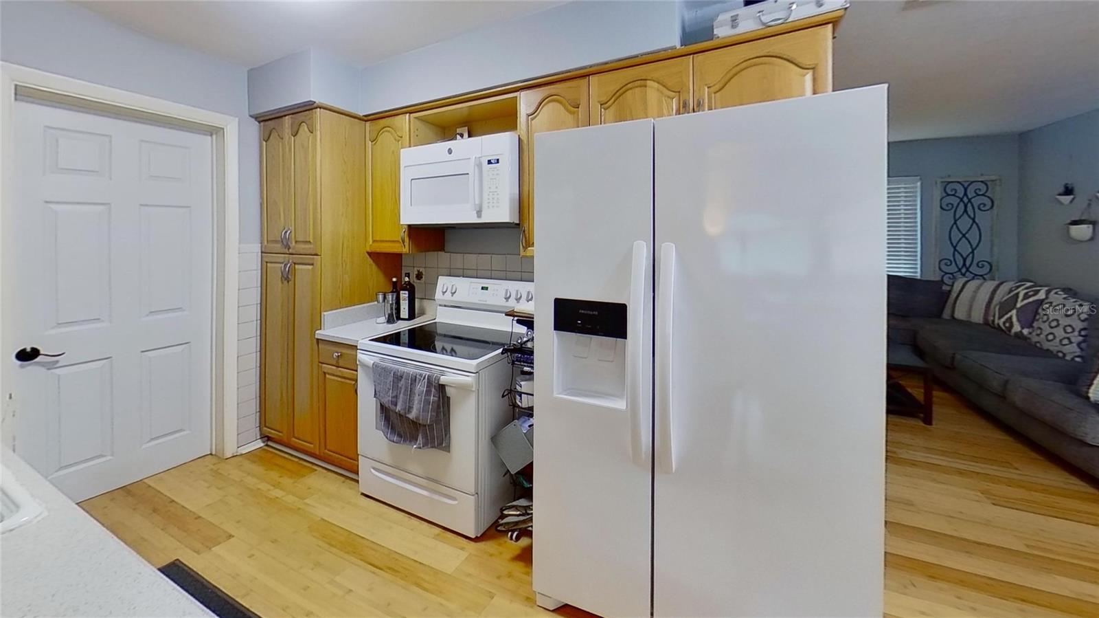 2954 HUNTINGTON DR, LARGO, FL, 33771
