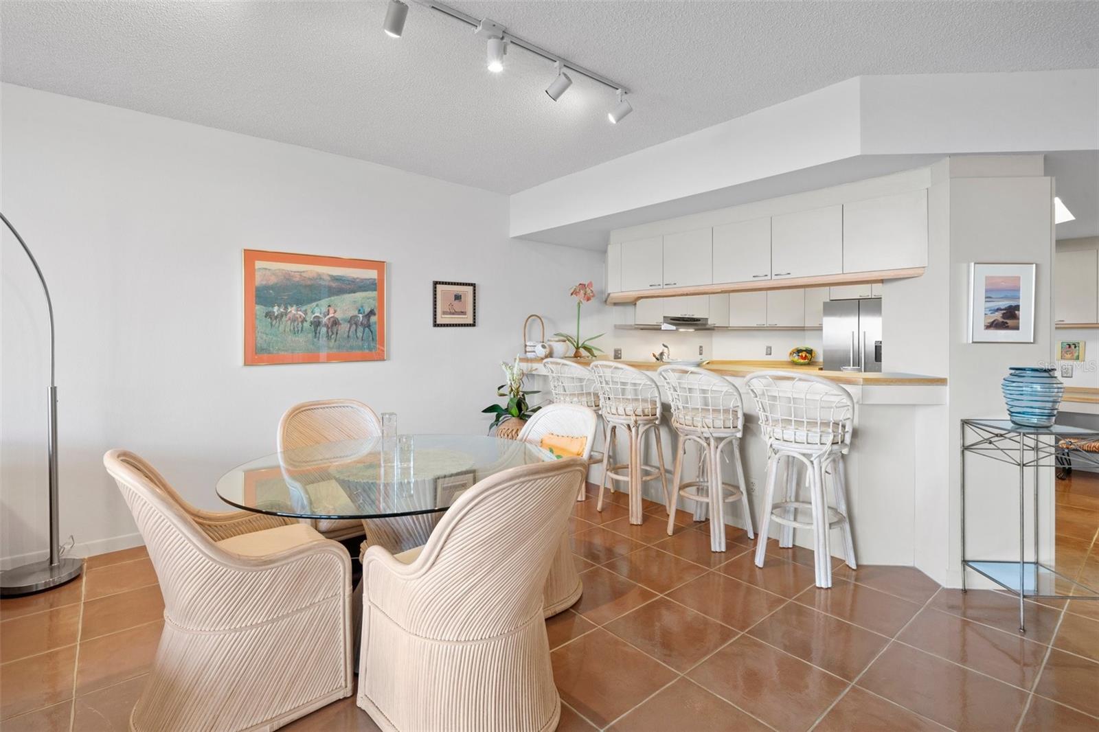 2120 HARBOURSIDE DR #617, LONGBOAT KEY, FL, 34228
