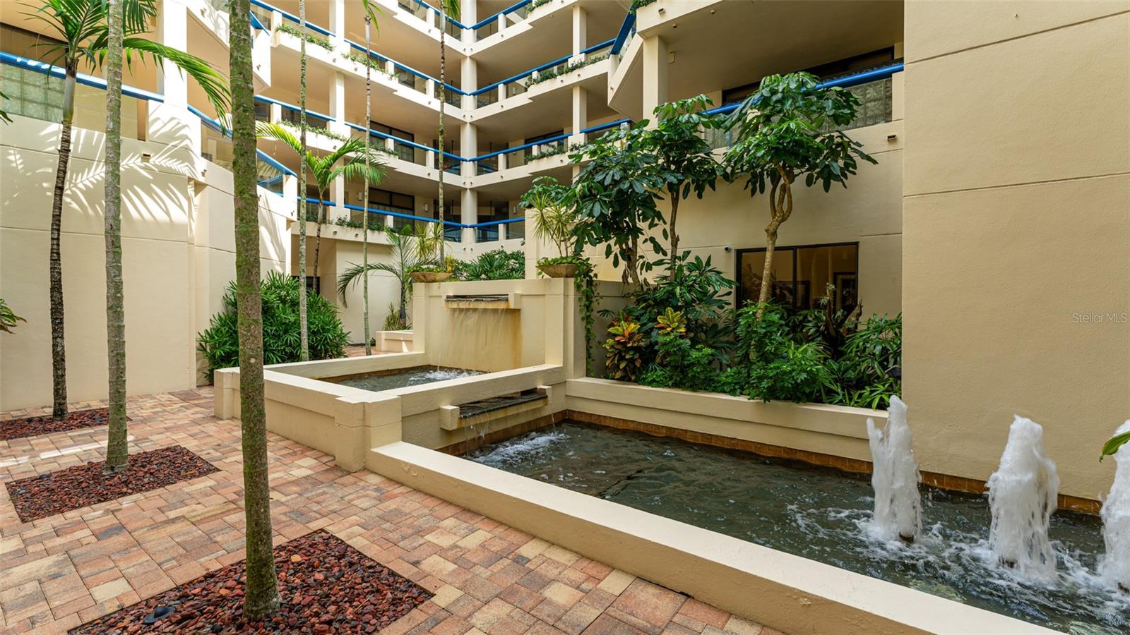 2120 HARBOURSIDE DR #617, LONGBOAT KEY, FL, 34228