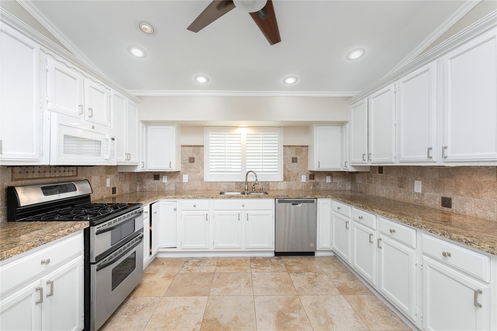 13694 BEGONIA CIR, PORT CHARLOTTE, FL, 33981