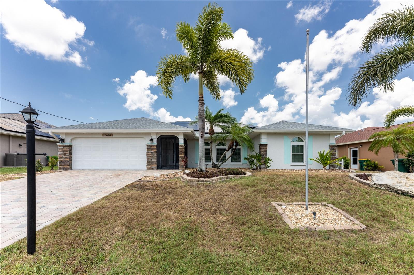 13694 BEGONIA CIR, PORT CHARLOTTE, FL, 33981