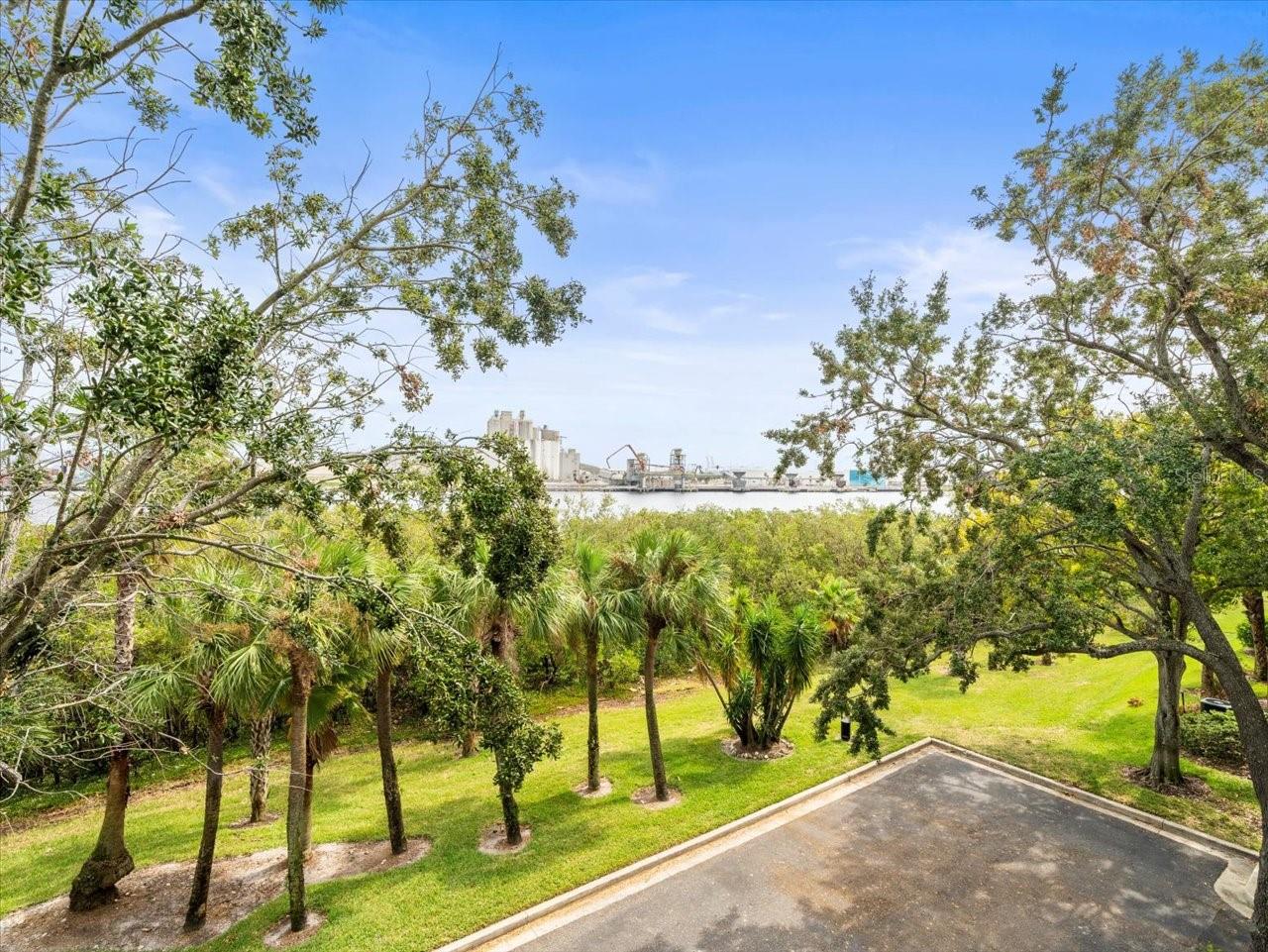 760 CORAL REEF DR, TAMPA, FL, 33602